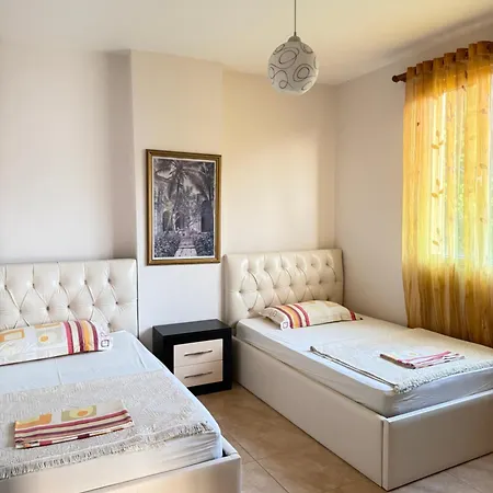 Apartments Il Fiore Vlore Exterior photo